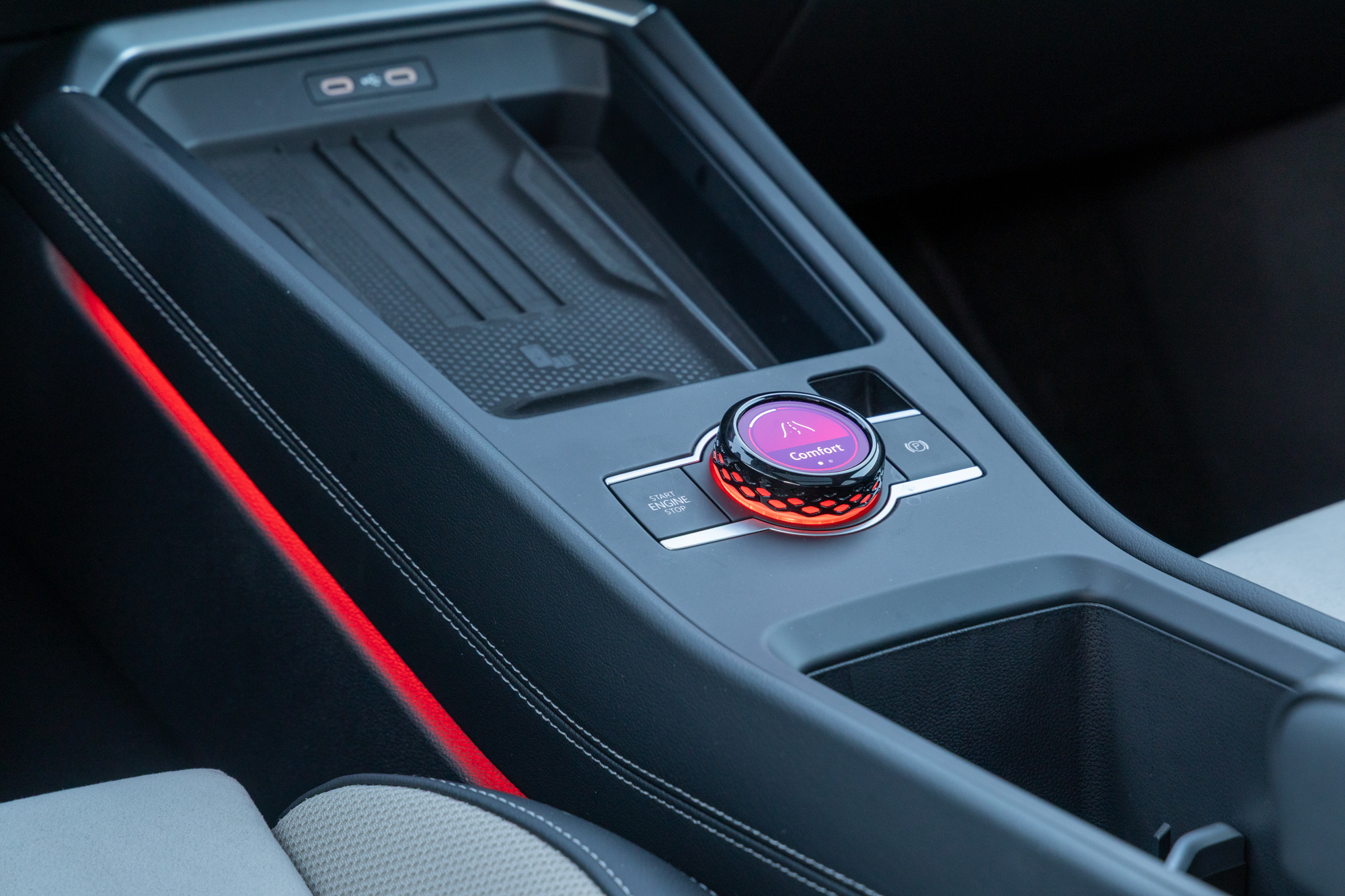 Test drive: Volkswagen T-Roc eTSI 150 PS, Photo © DRIVE Media Group/Thanasis Koutsogiannis