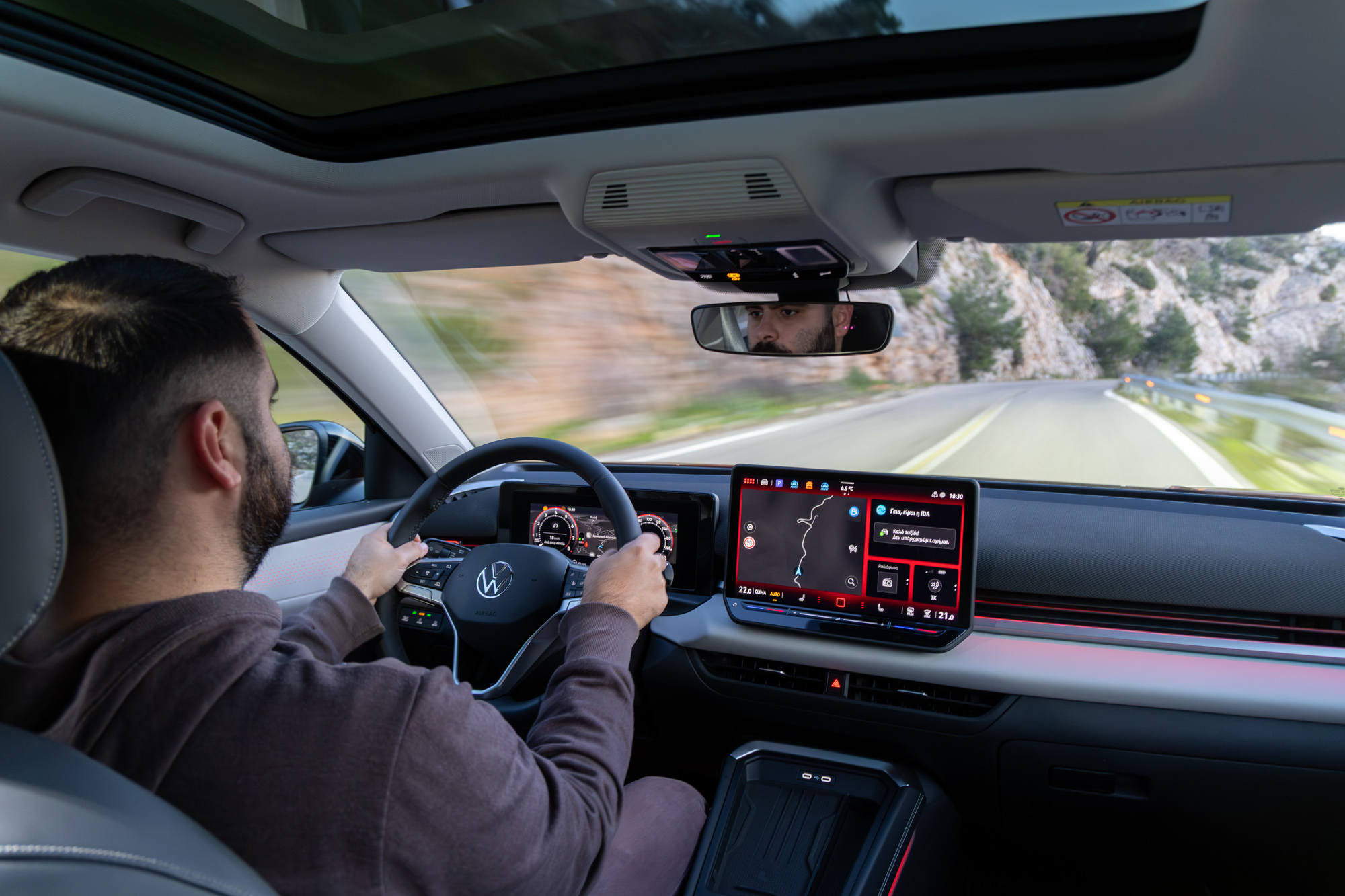 Test drive: Volkswagen T-Roc eTSI 150 PS, Photo © DRIVE Media Group/Thanasis Koutsogiannis