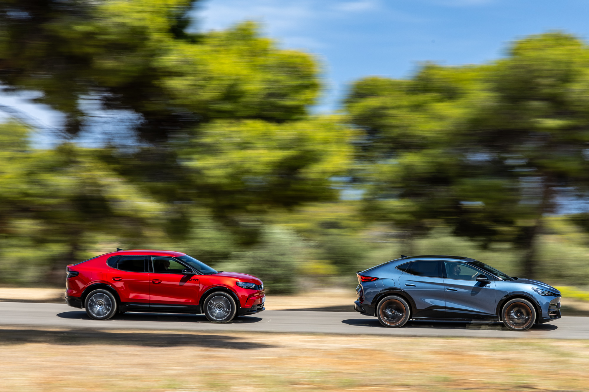 Test drive: CUPRA Tavascan VZ vs Ford Capri RWD ER/Photo © DRIVE Media Group/Thanasis Koutsogiannis