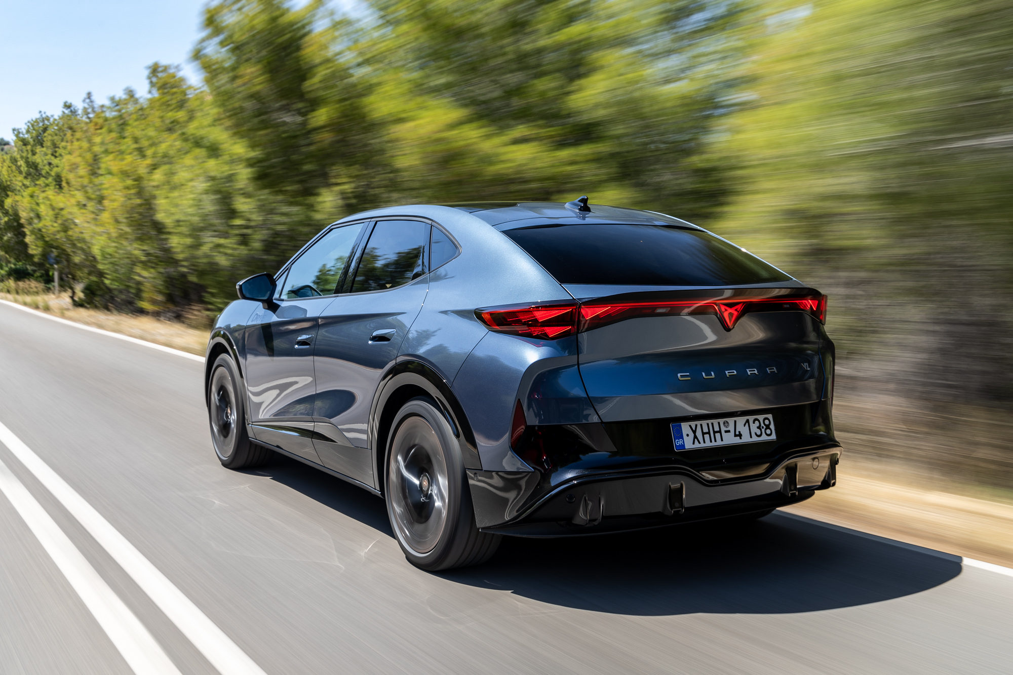 Test drive: CUPRA Tavascan VZ vs Ford Capri RWD ER/Photo © DRIVE Media Group/Thanasis Koutsogiannis