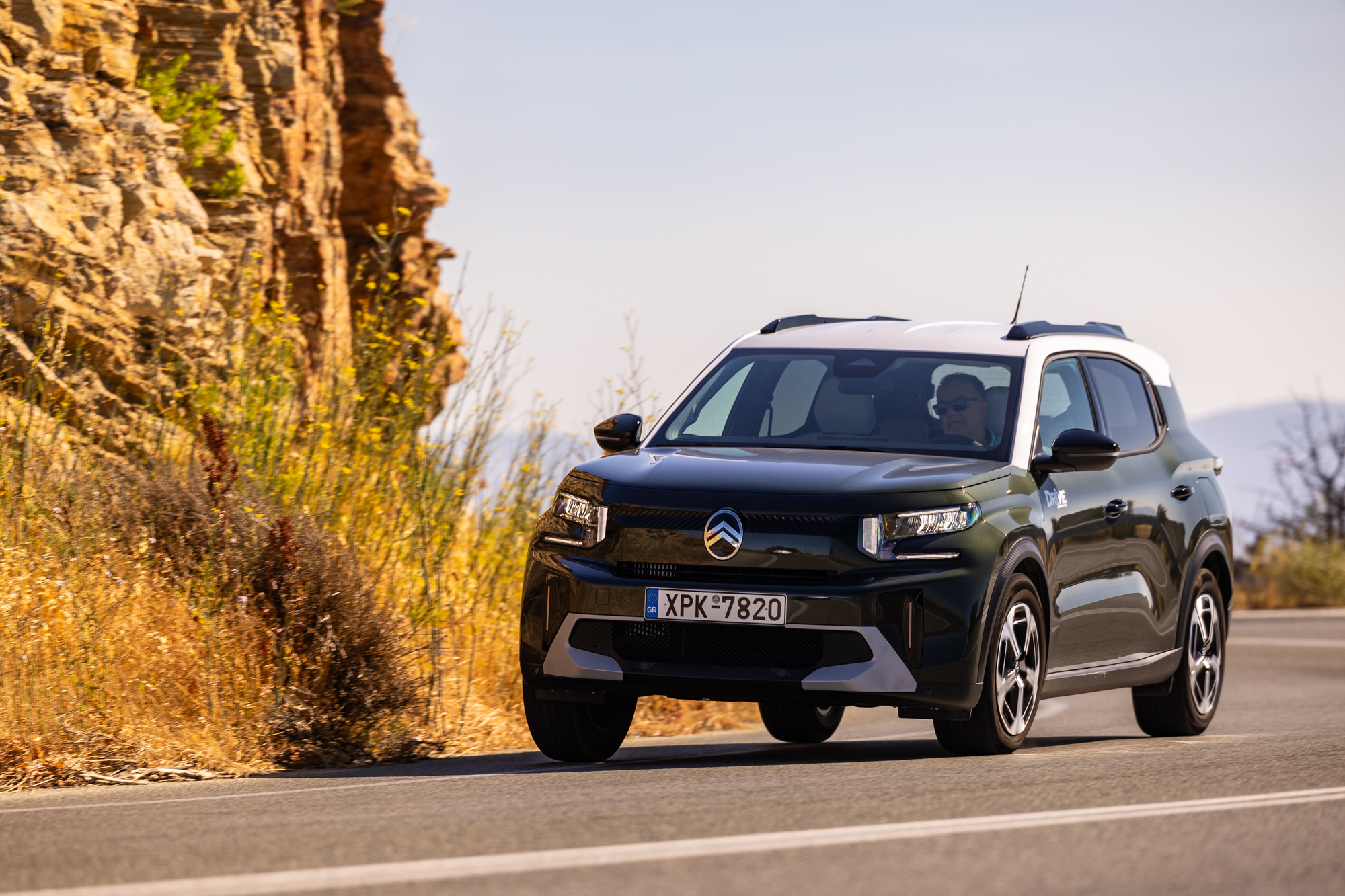 Test Drive Citroën C3 Aircross Hybrid 145 © Photo © DRIVE Media Group/Thanasis Koutsogiannis