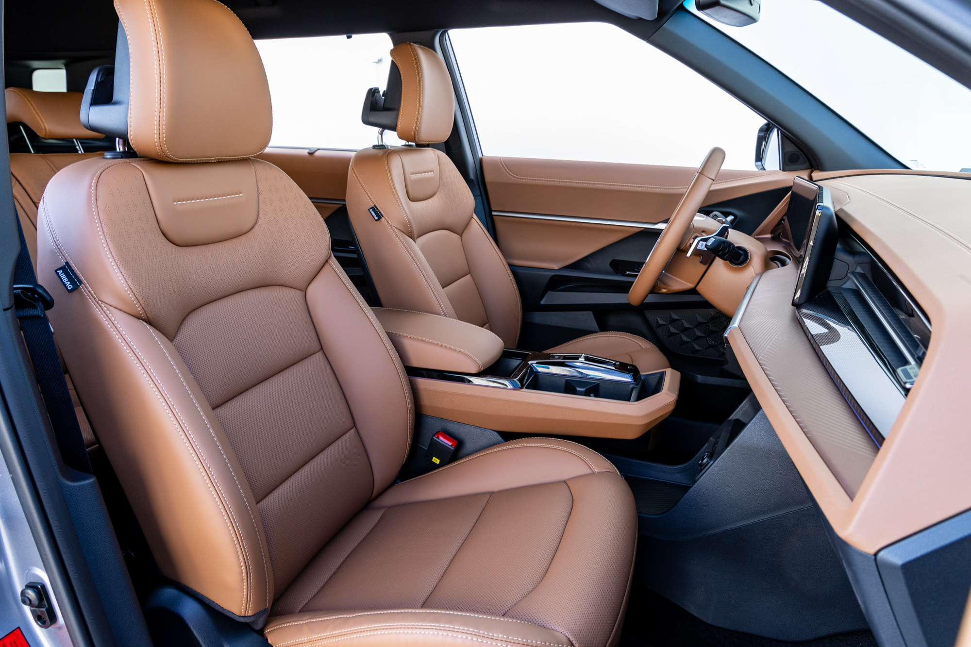 Test drive: KGM Torres Hybrid, Photo © DRIVE Media Group/Thanassis Koutsogiannis