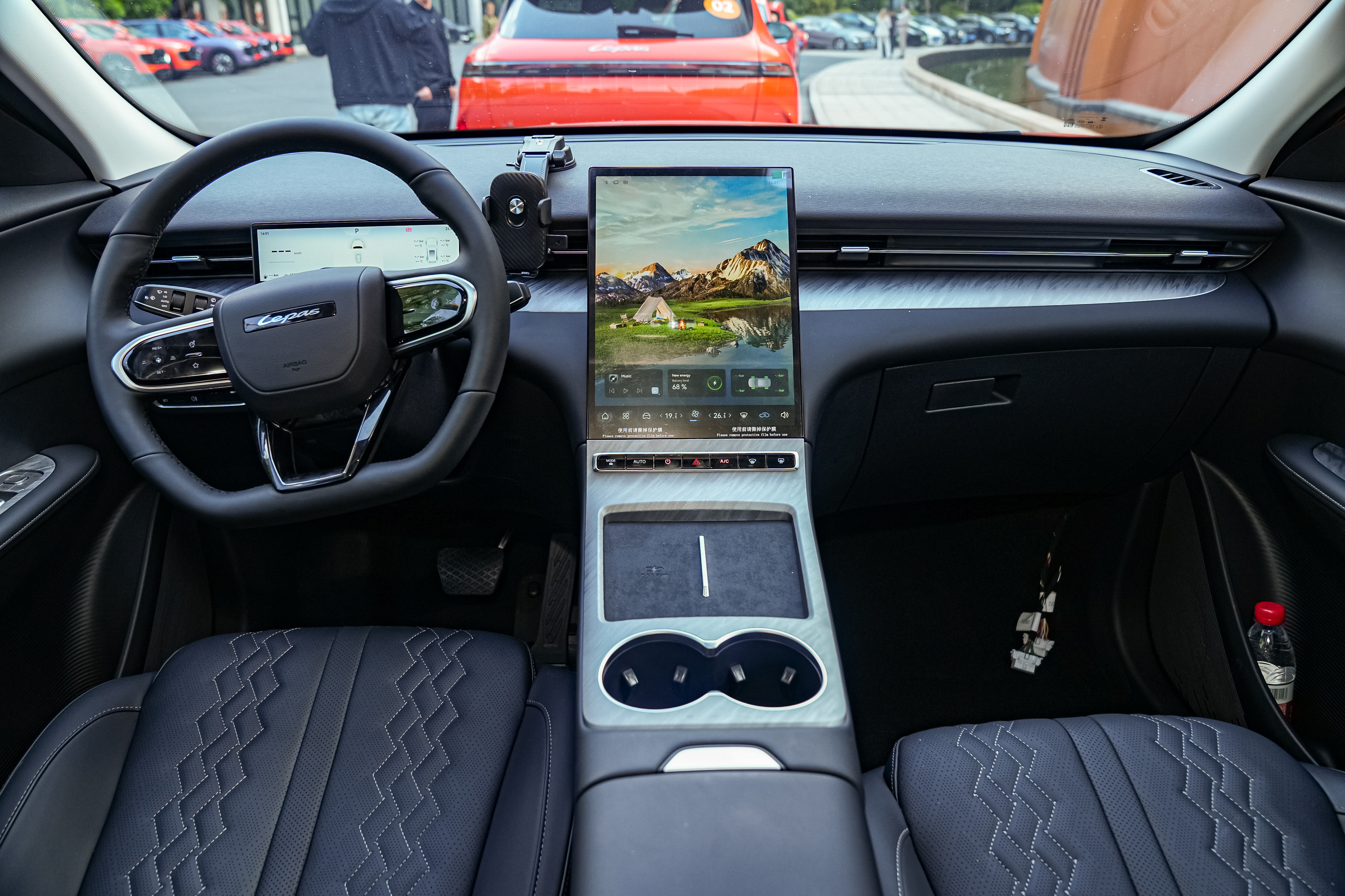 Test drive: Lepas L6 PHEV, China, Photo © Lepas International