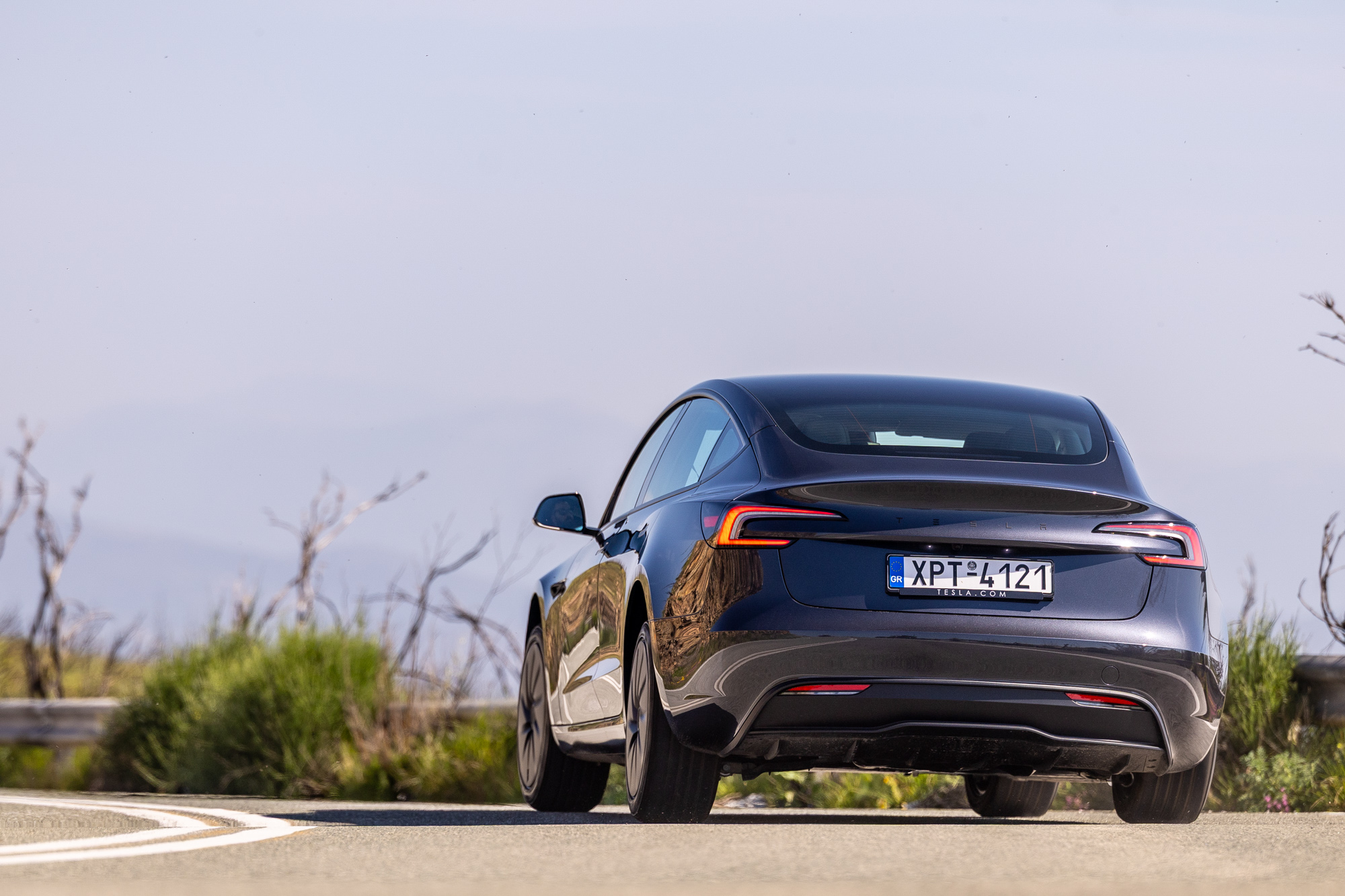 Test drive: Tesla Model 3 RWD © DRIVE Media Group/Thanasis Koutsogiannis