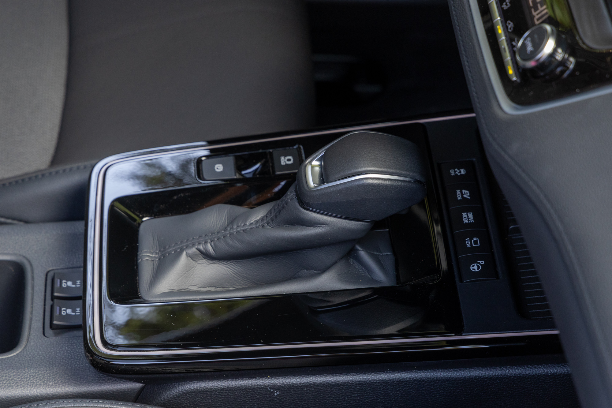 Test drive: Toyota Corolla Cross 2.0L 180 PS Photo © DRIVE Media Group/Thanasis Koutsogiannis