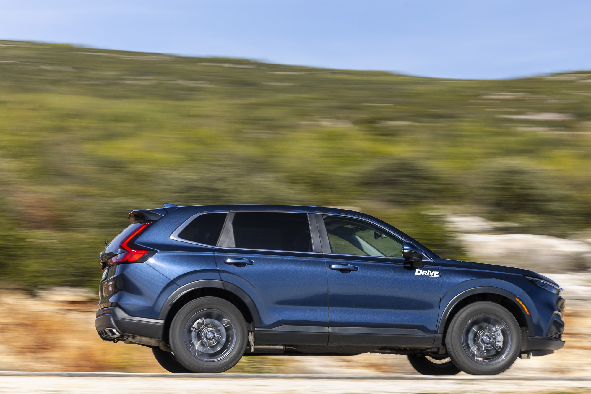 Test drive: Honda CR-V e:HEV AWD, Photo © DRIVE Media Group/Thanassis Koutsogiannis