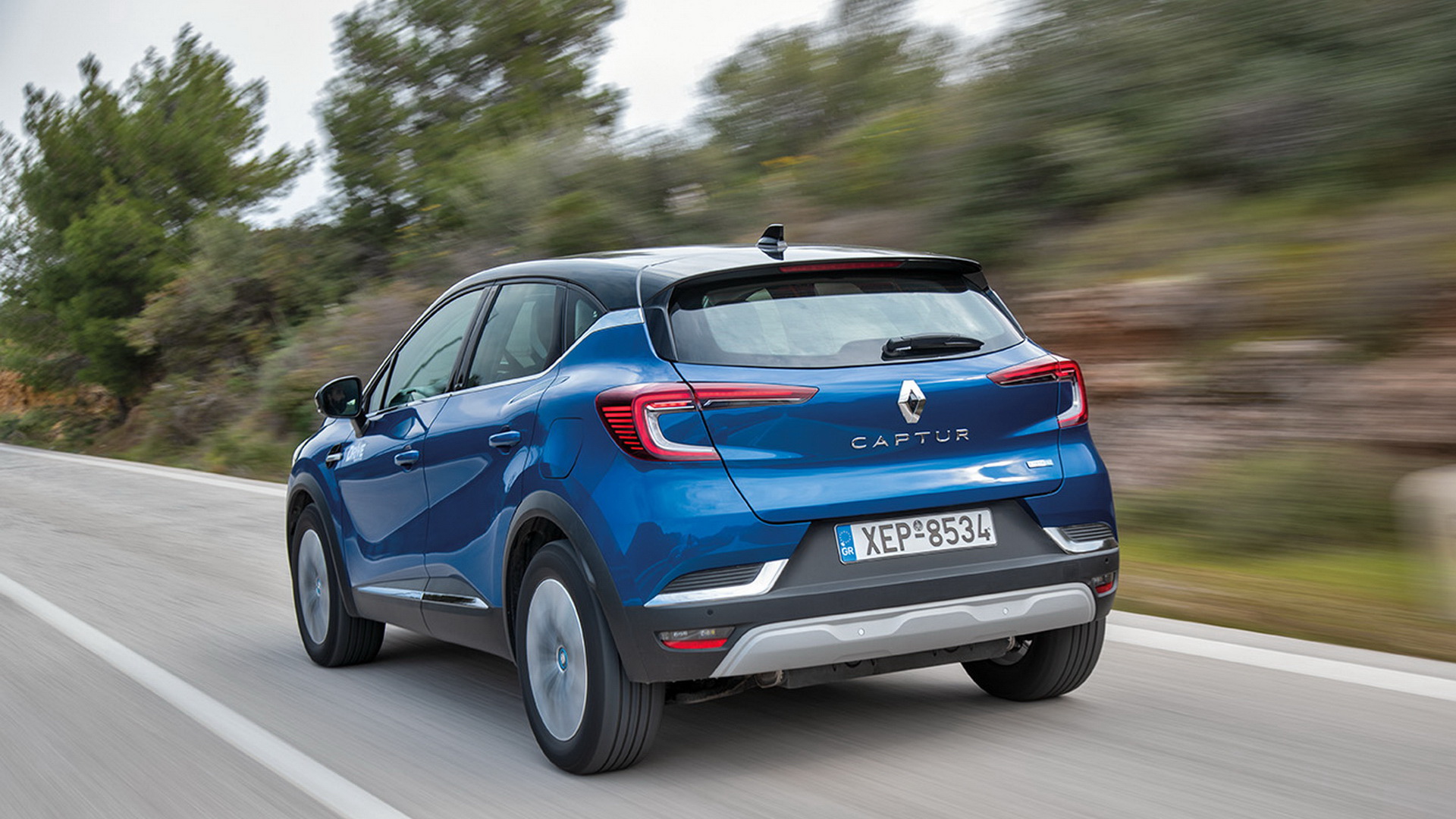 Test drive: Renault Captur E-TECH Plug-In Hybrid, Photo credits DRIVE Magazine/Thanassis Koutsogiannis