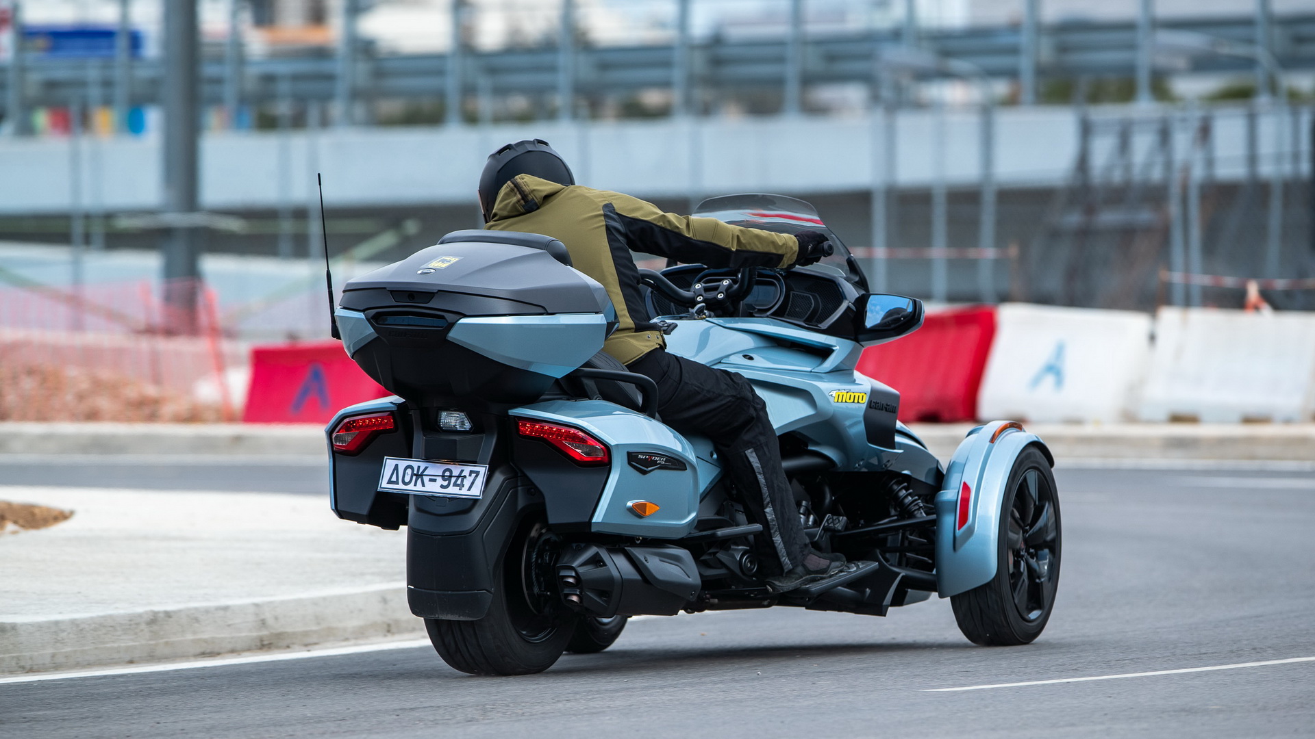 Test ride, Can-Am Spyder F3 Limited/Photo credit Moto Magazine/Γιώργος Νιαουνάκης