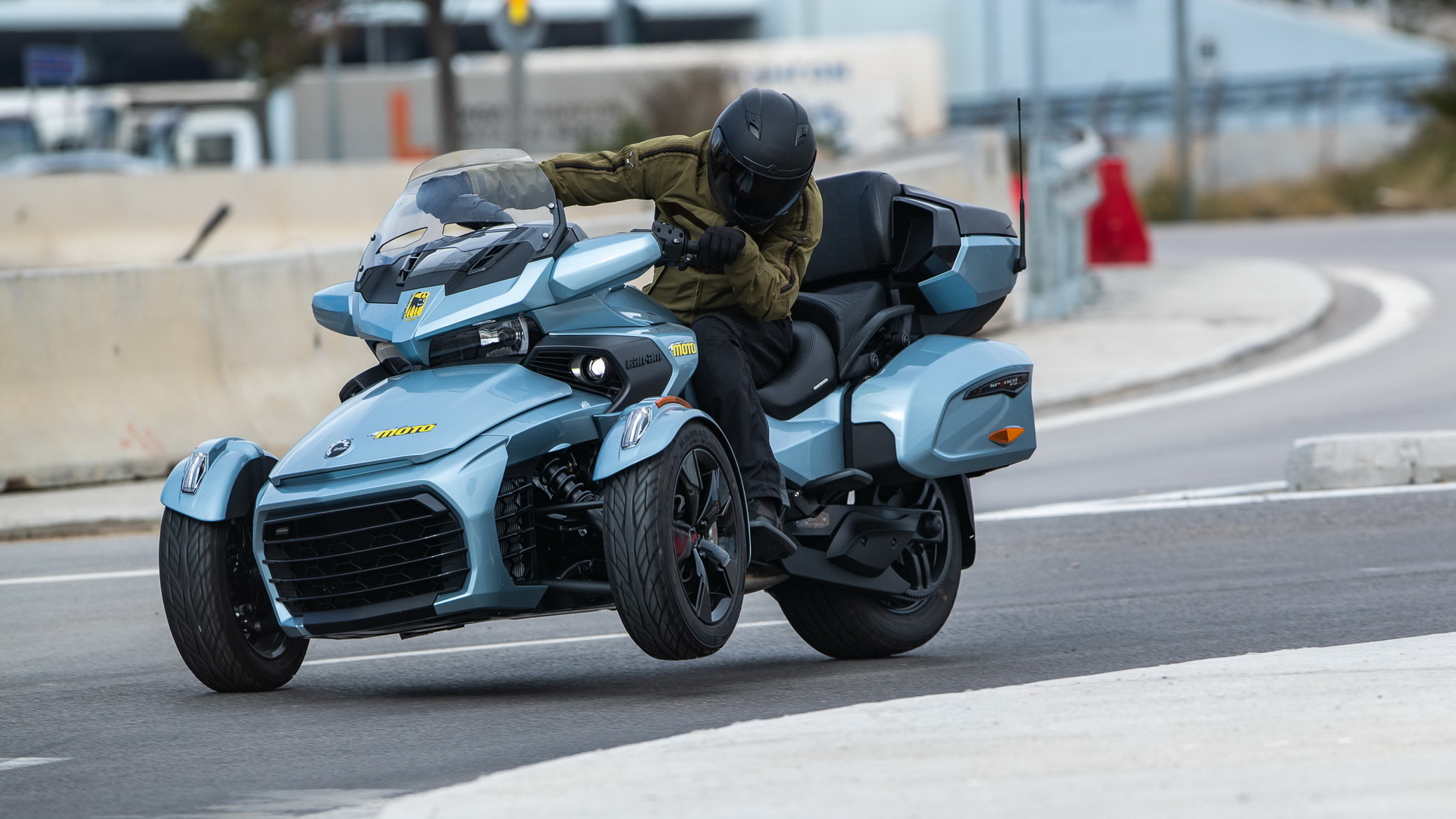 Test ride, Can-Am Spyder F3 Limited/Photo credit Moto Magazine/Γιώργος Νιαουνάκης