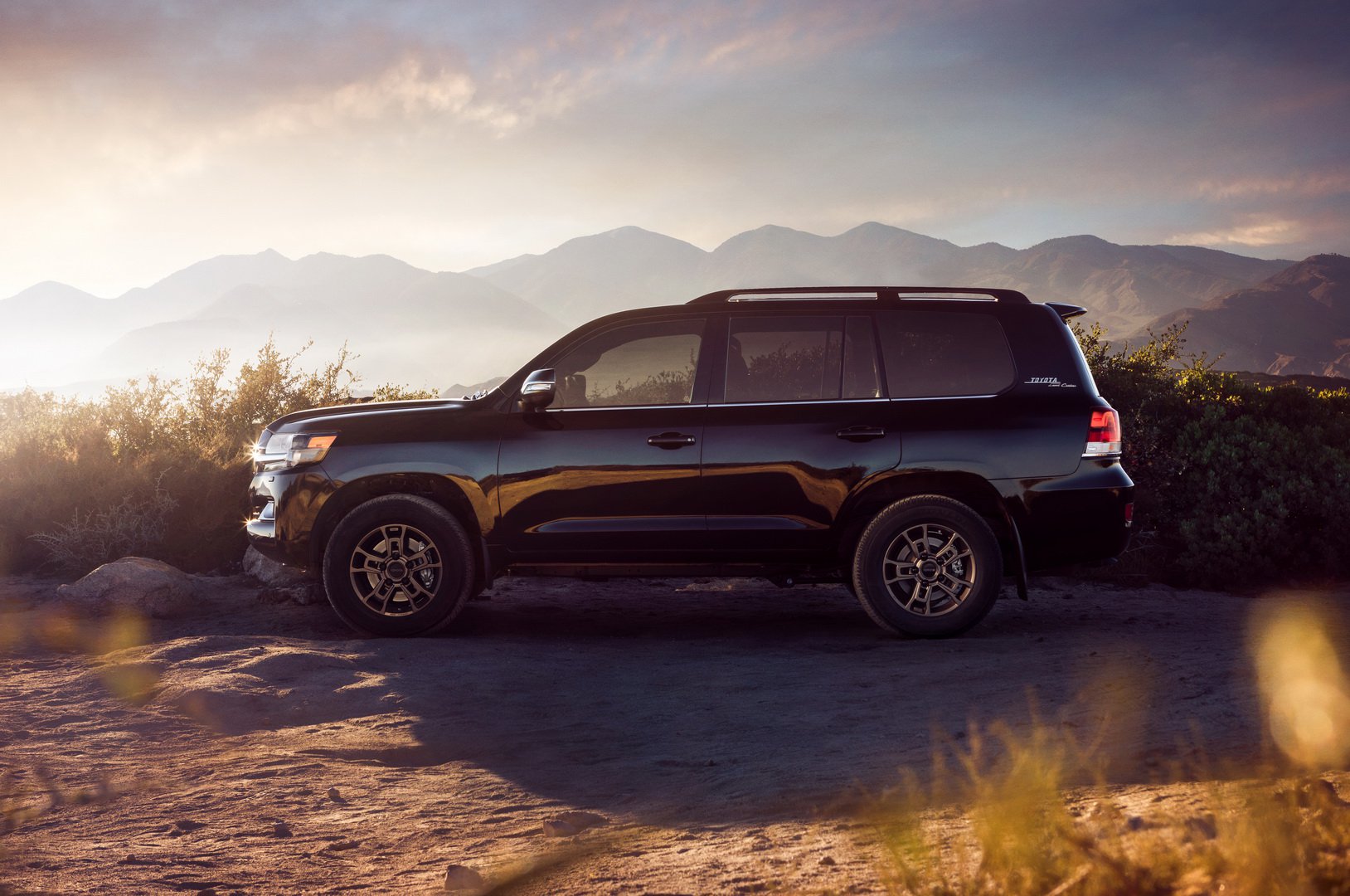 Toyota Land Cruiser Heritage Edition