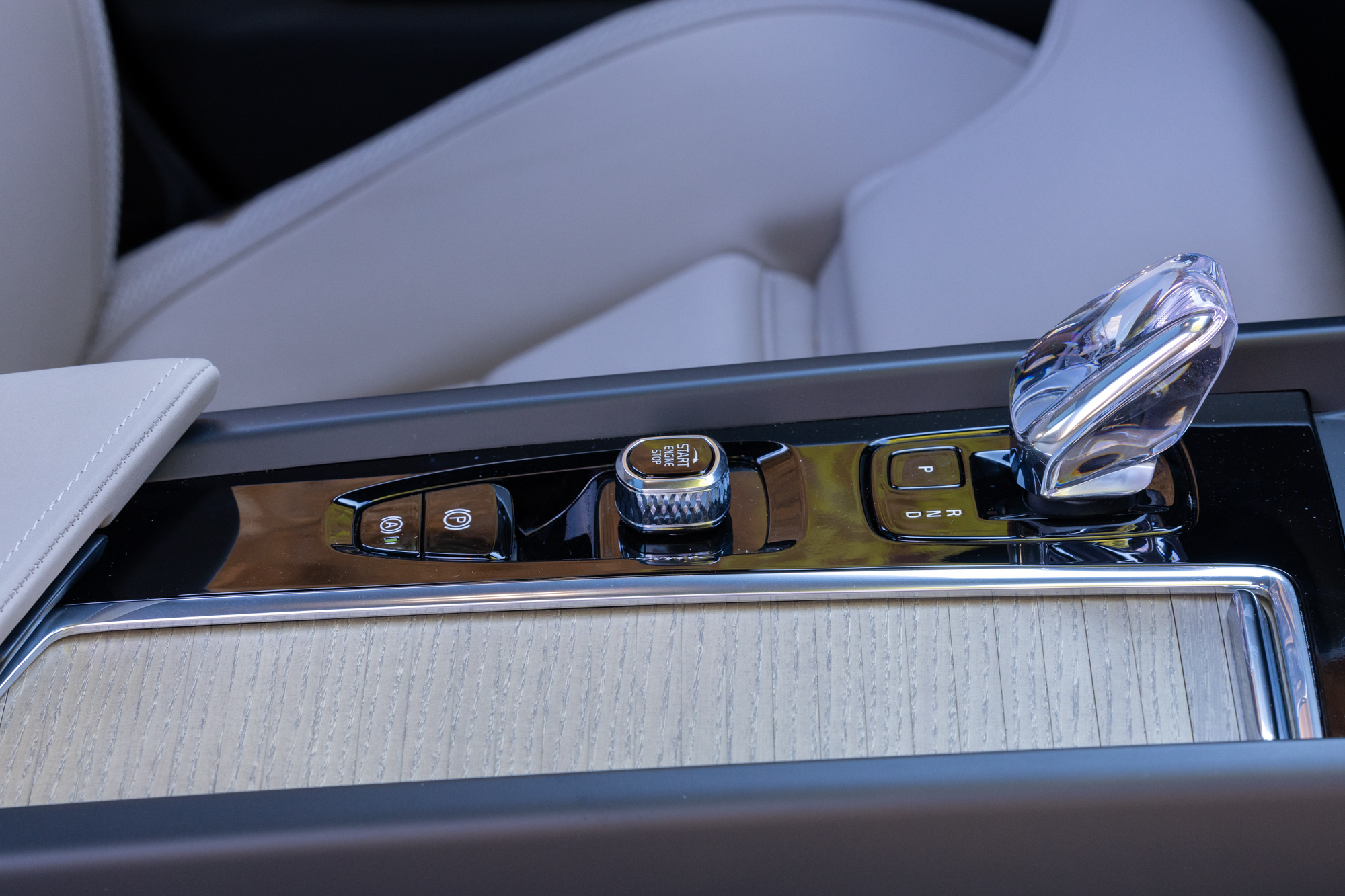 Test drive Volvo XC60 T6 PHEV AWD