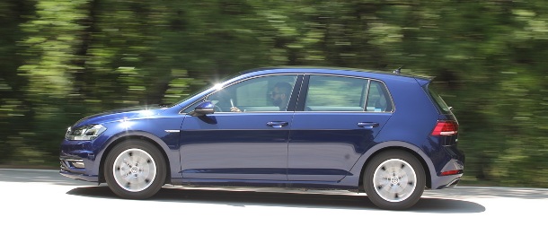 VW Golf Bluemotion panning