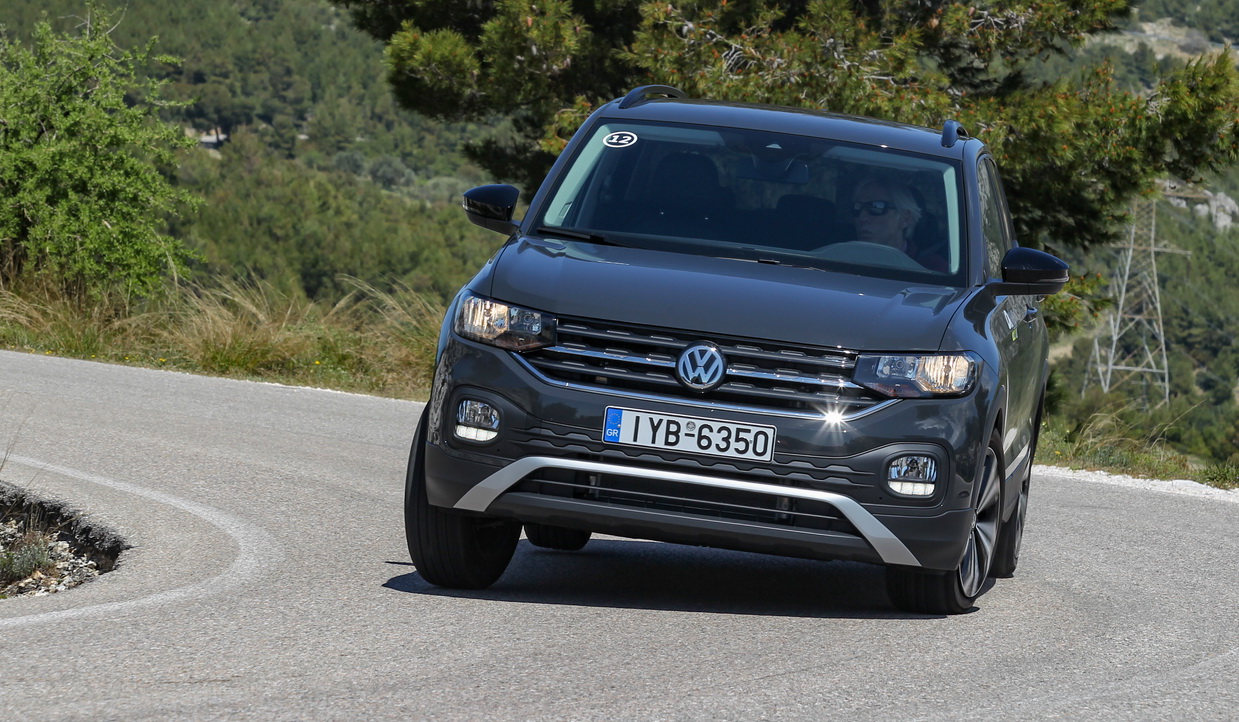 VW T-Cross στροφή