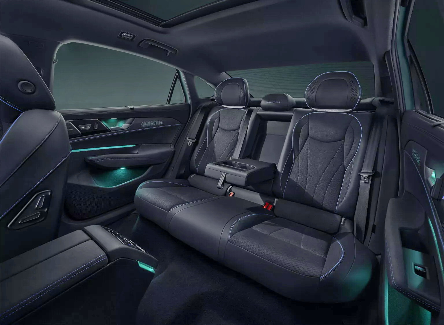 Volkswagen Passat Pro