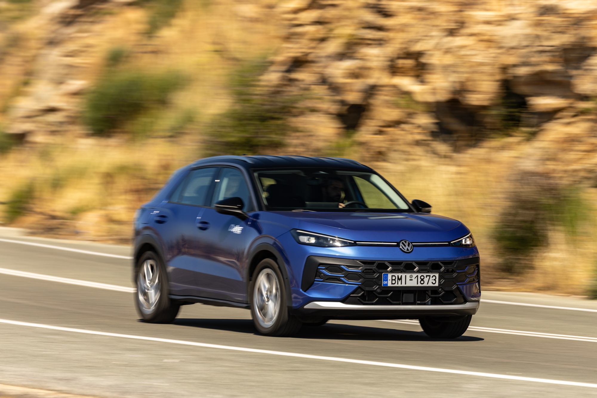Test drive: Volkswagen T-Roc 1.5 eTSI 116 PS @ φωτογραφίες: DRIVE Media Group/Θανάσης Κουτσογιάννης