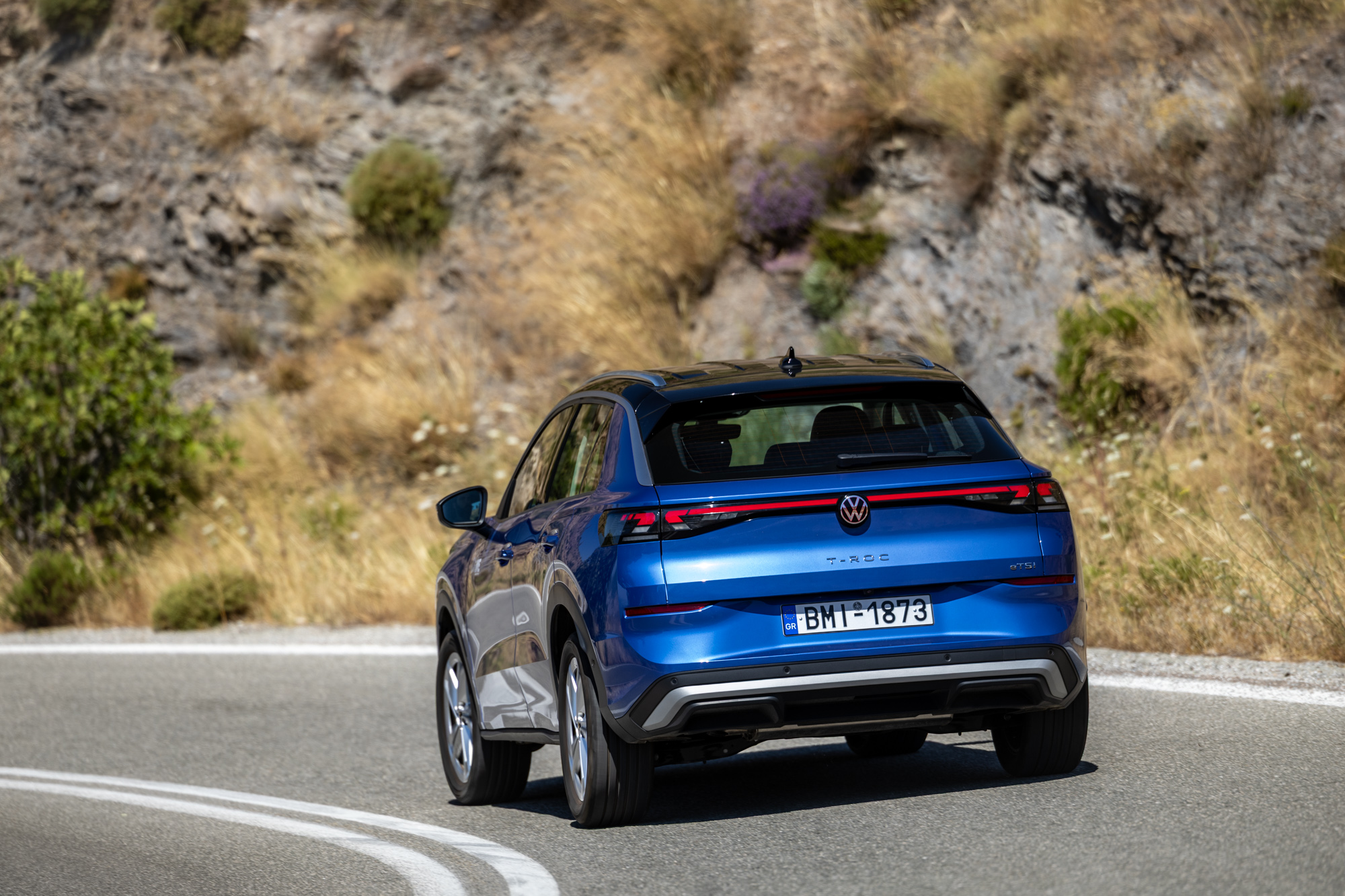 Test drive: Volkswagen T-Roc 1.5 eTSI 116 PS @ φωτογραφίες: DRIVE Media Group/Θανάσης Κουτσογιάννης