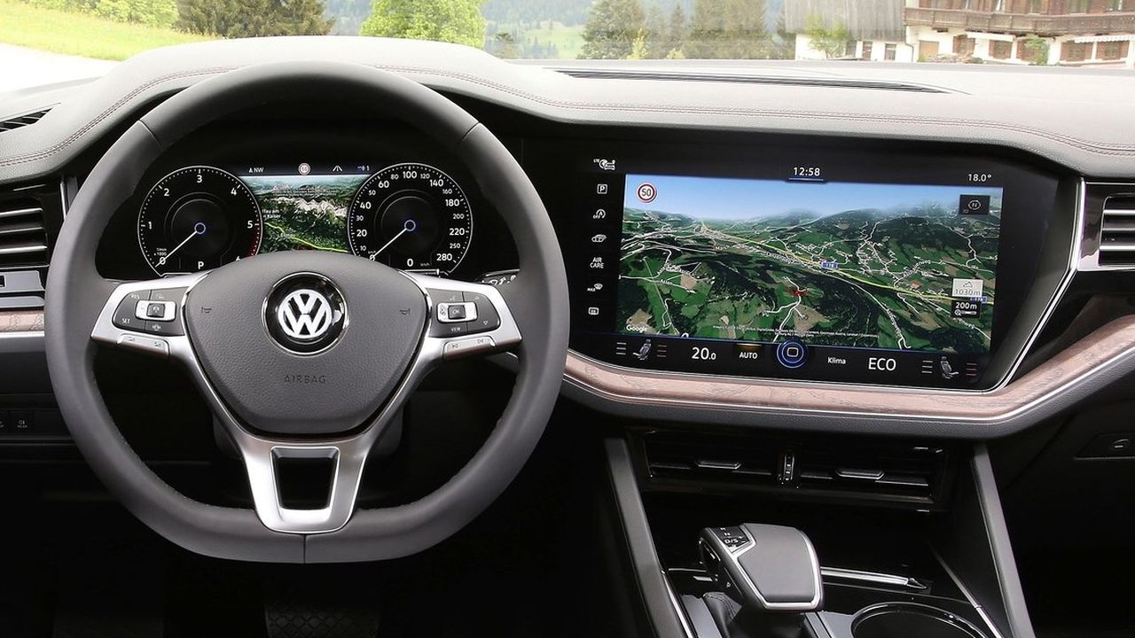 VW Touareg 2018 Interior