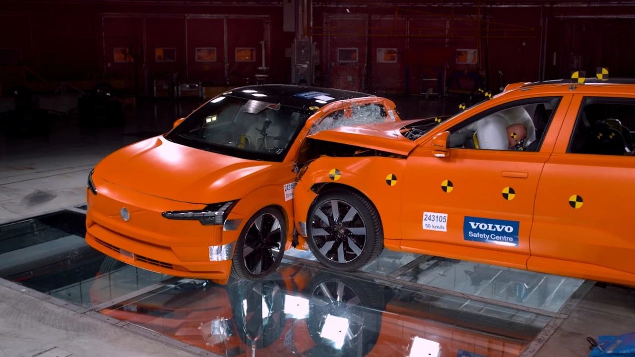 Volvo Crash Test