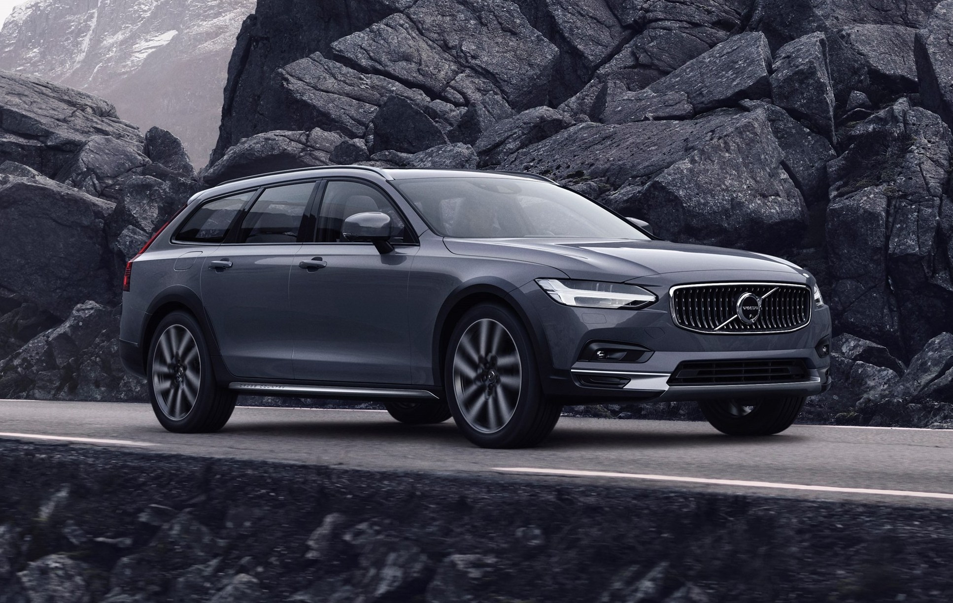 v90