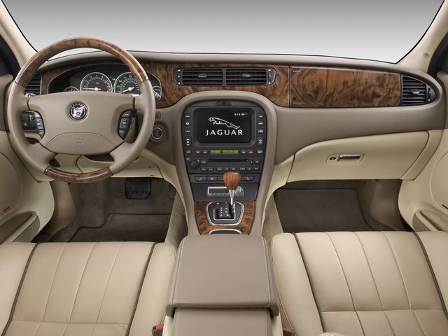 Jaguar S-Type