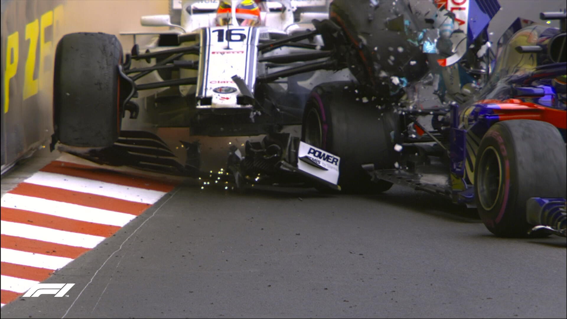 2018 F1 Monaco GP Hartley Leclerc crash