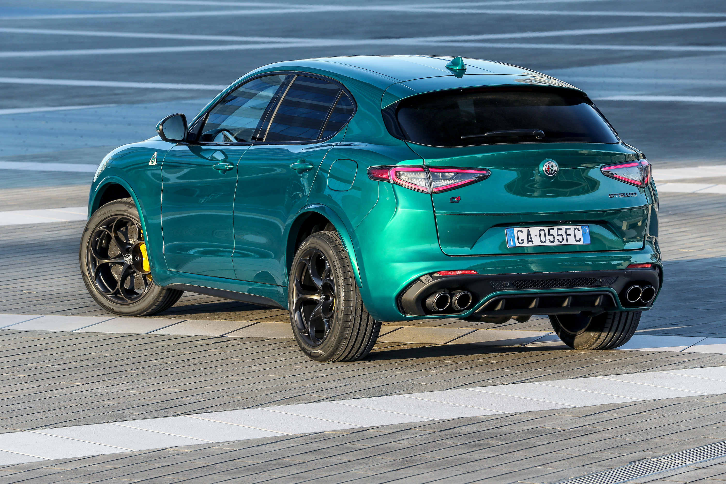 Alfa Romeo Quadrifoglio, Alfa Romeo Stelvio Quadrifoglio