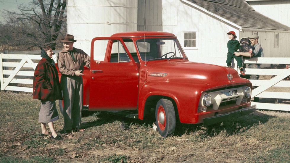 Ford Mustang Truck GT100