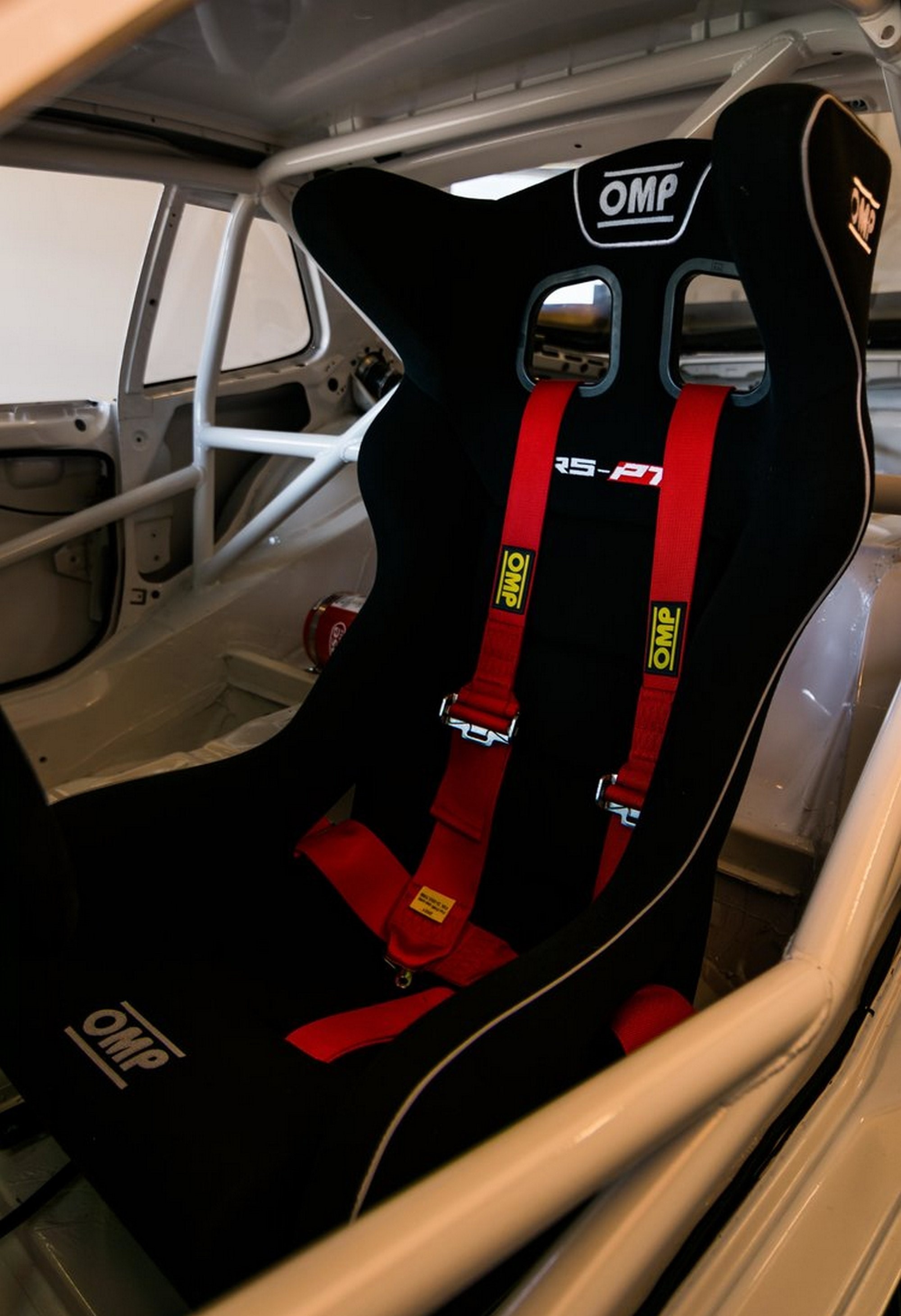 Porsche 944