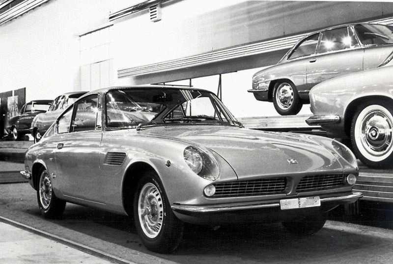 ASA 1000 GT: 1964-1966: Ορφανή από πατέρα, Bertone Mille