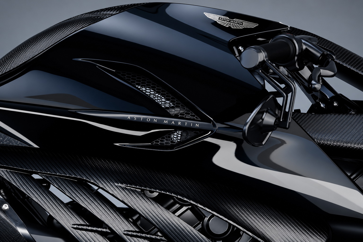Aston Martin AMB 002