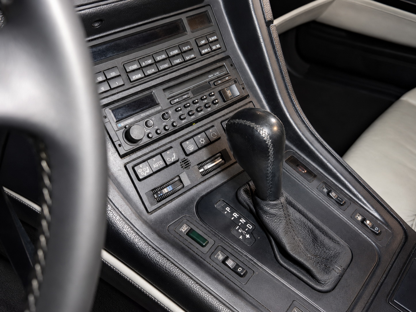 BMW 8 Series