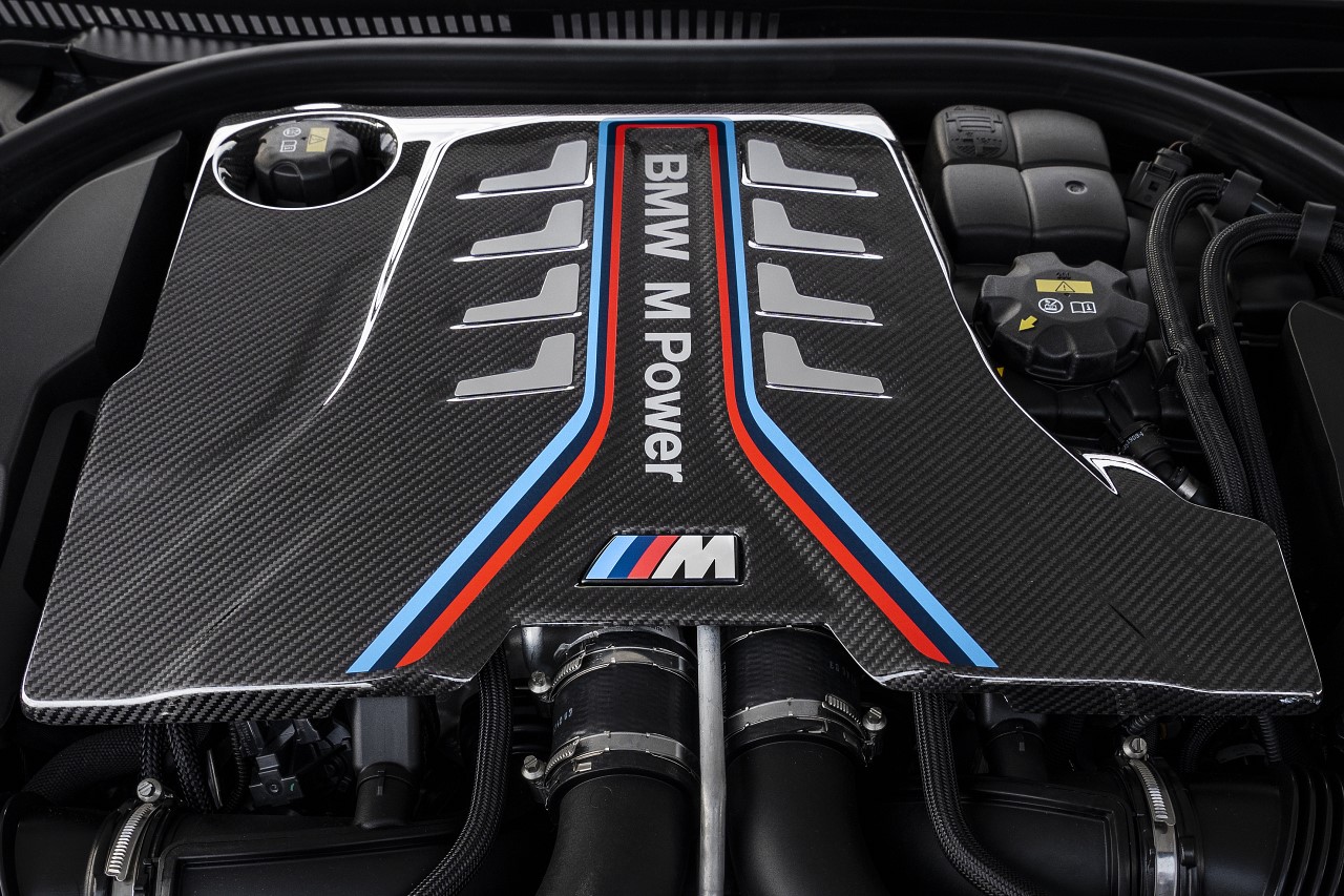 BMW XM Concept, 4.4 V8 engine