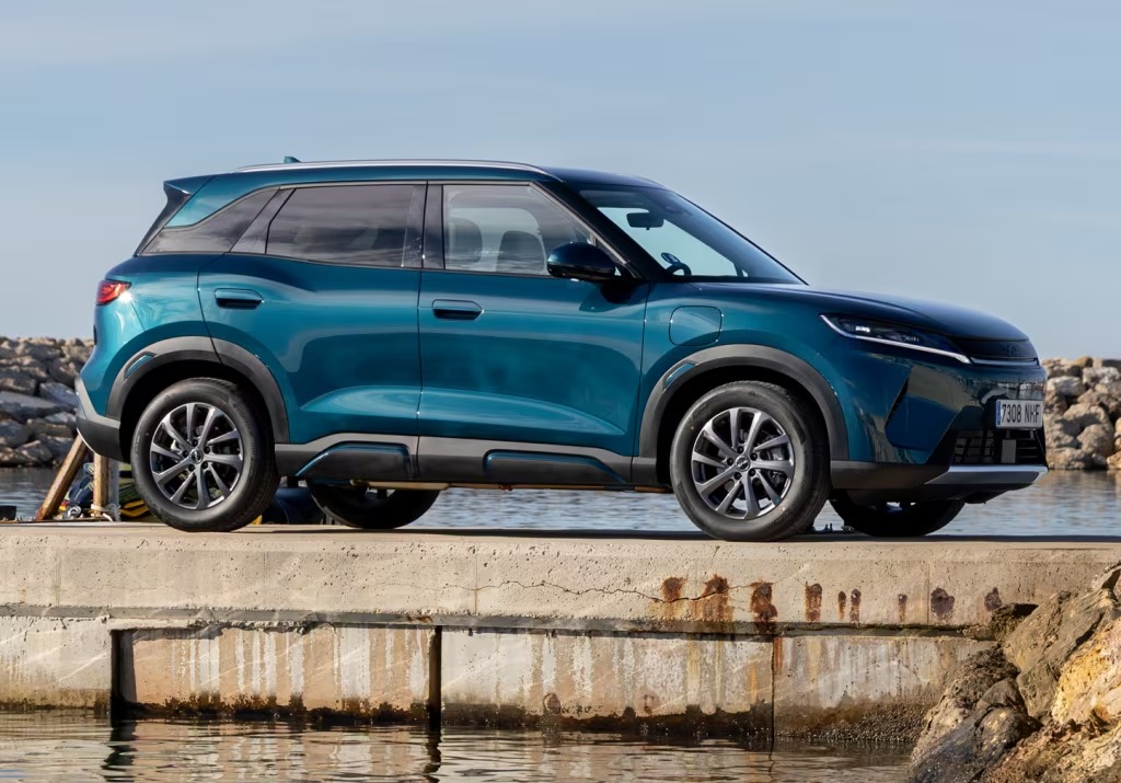 BYD Atto 2 DM-i - SUV