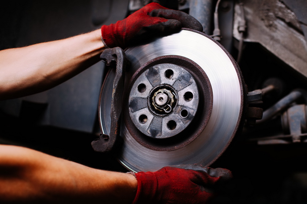 replacing brake discs