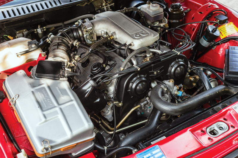 Alfa Romeo SZ Busso V6 engine