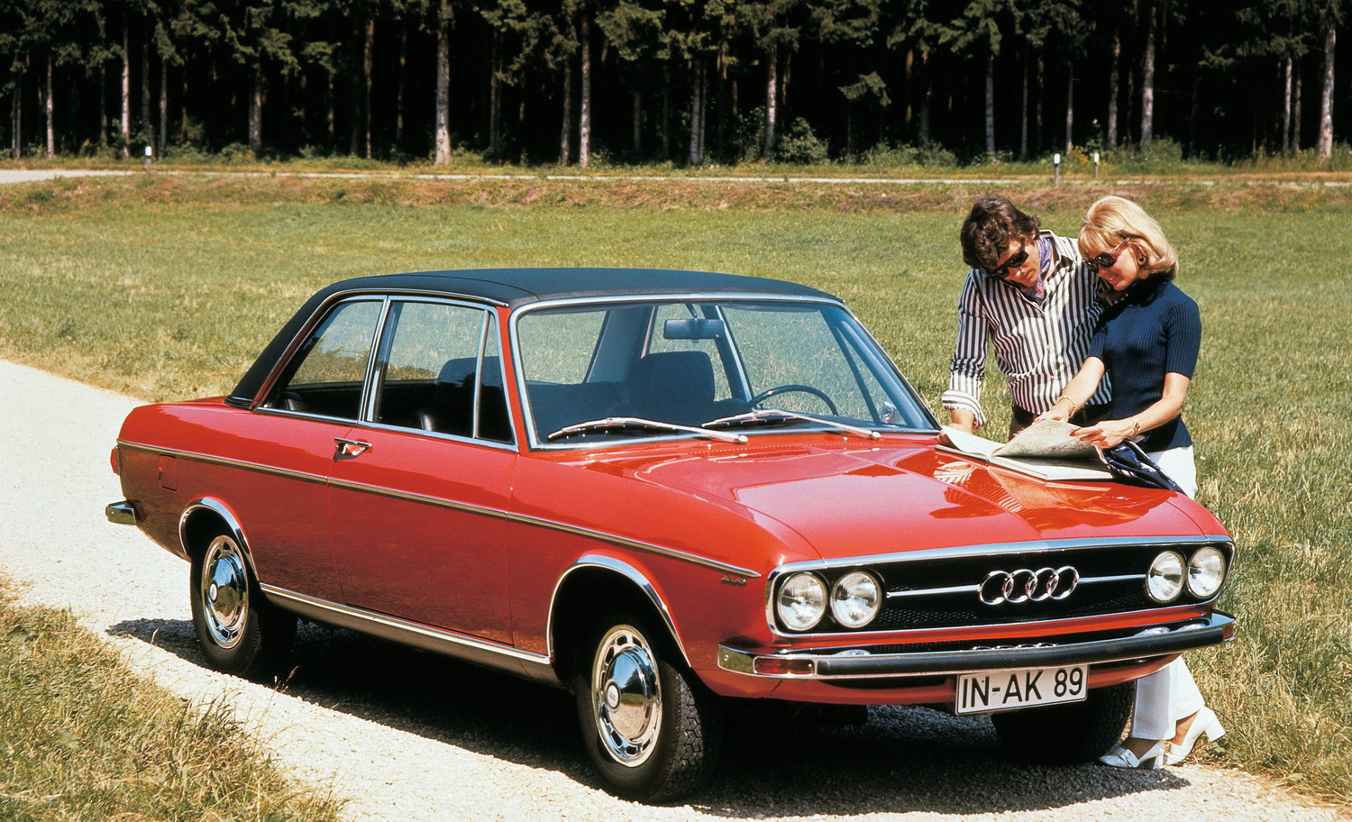 Audi 100 C1 2d