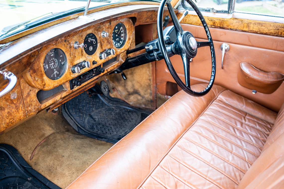 Bentley S1 pick-up