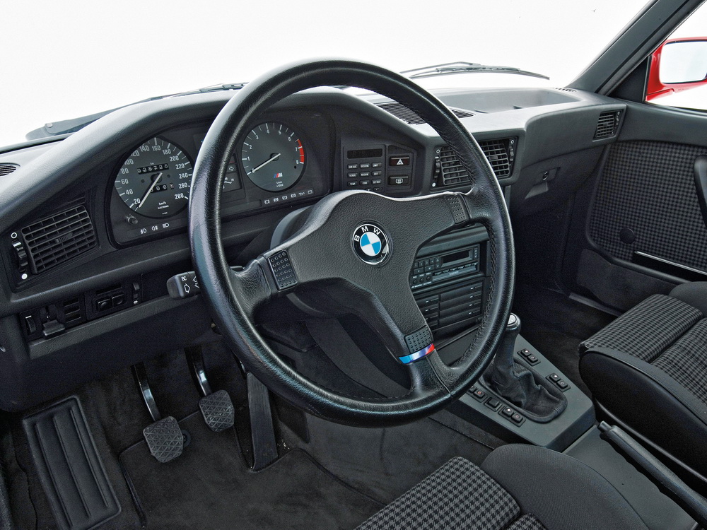 BMW M5 E28 1985-1987