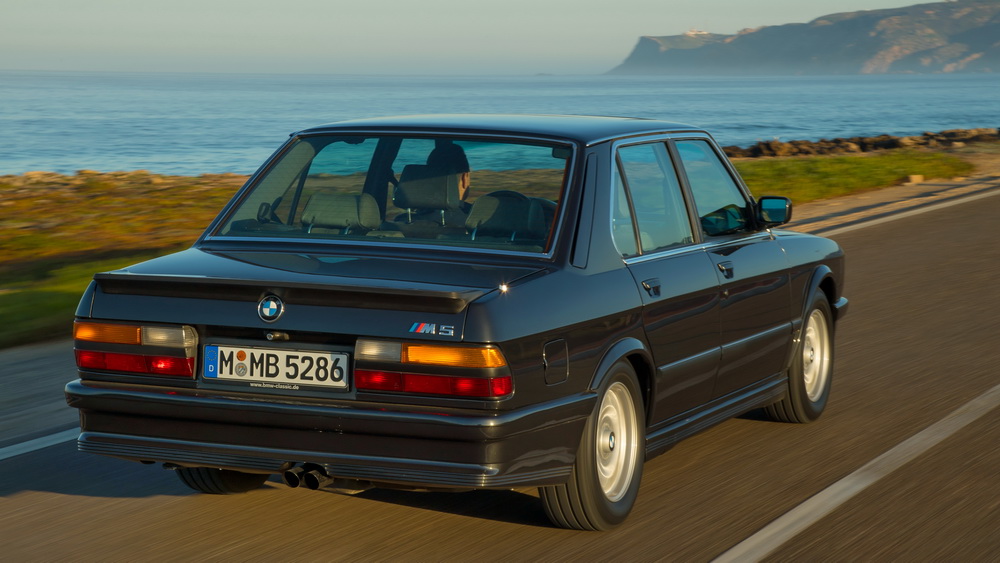 BMW M5 E28 1985-1987