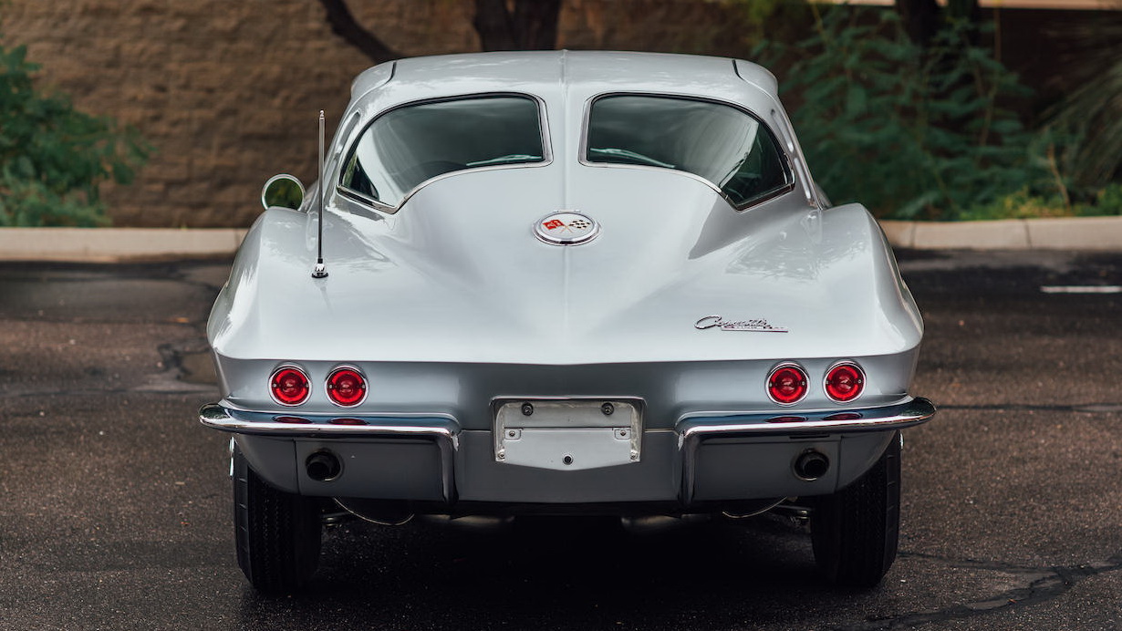 Chevrolet Corvette C2 Sting Ray