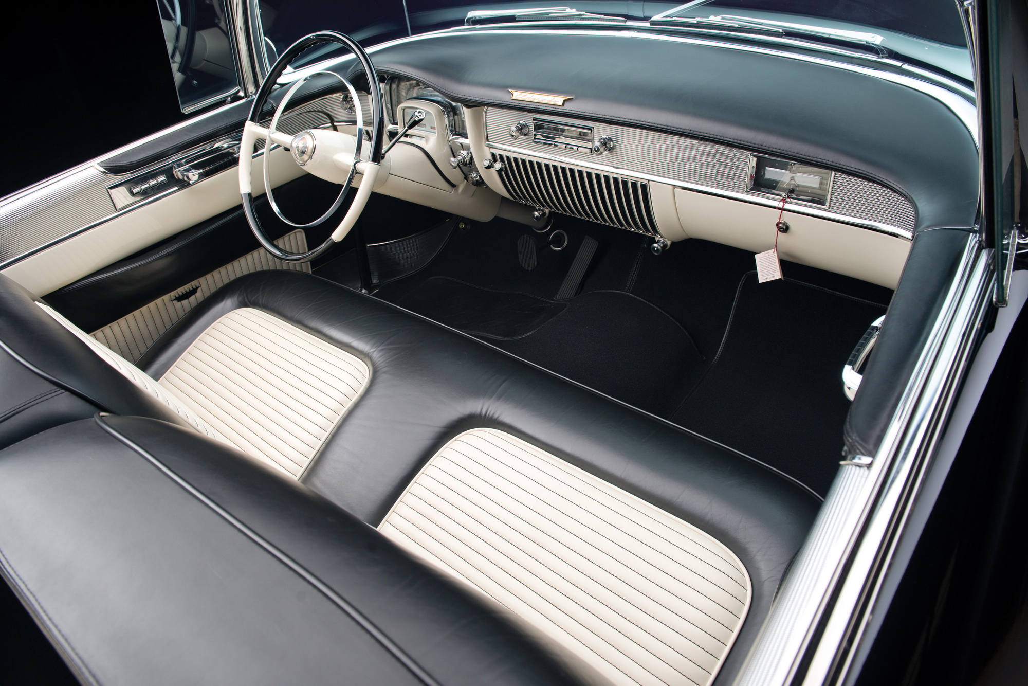 Cadillac Eldorado 1953-1954: Ό,τι λάμπει είναι χρυσός