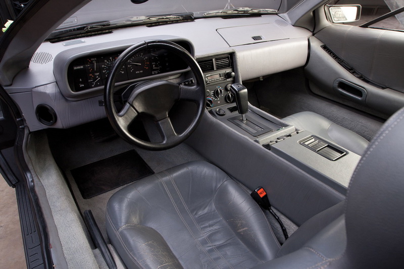 DeLorean DMC-12 1981-1983