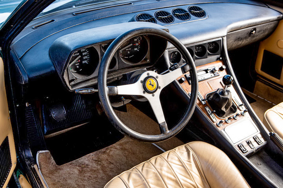Ferrari 365GT4 2+2