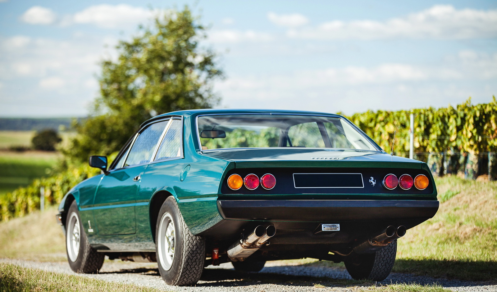 Ferrari 365GT4 2+2