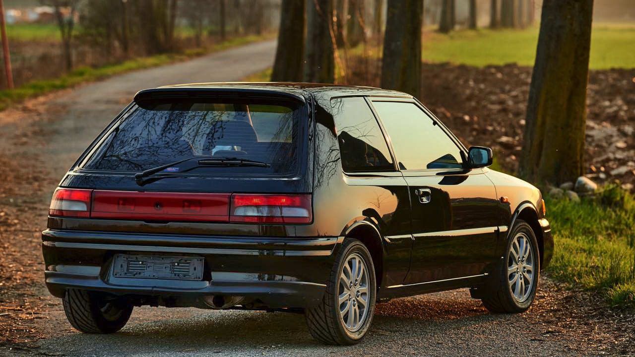 Mazda 323 AWD GT-R 1992-1994