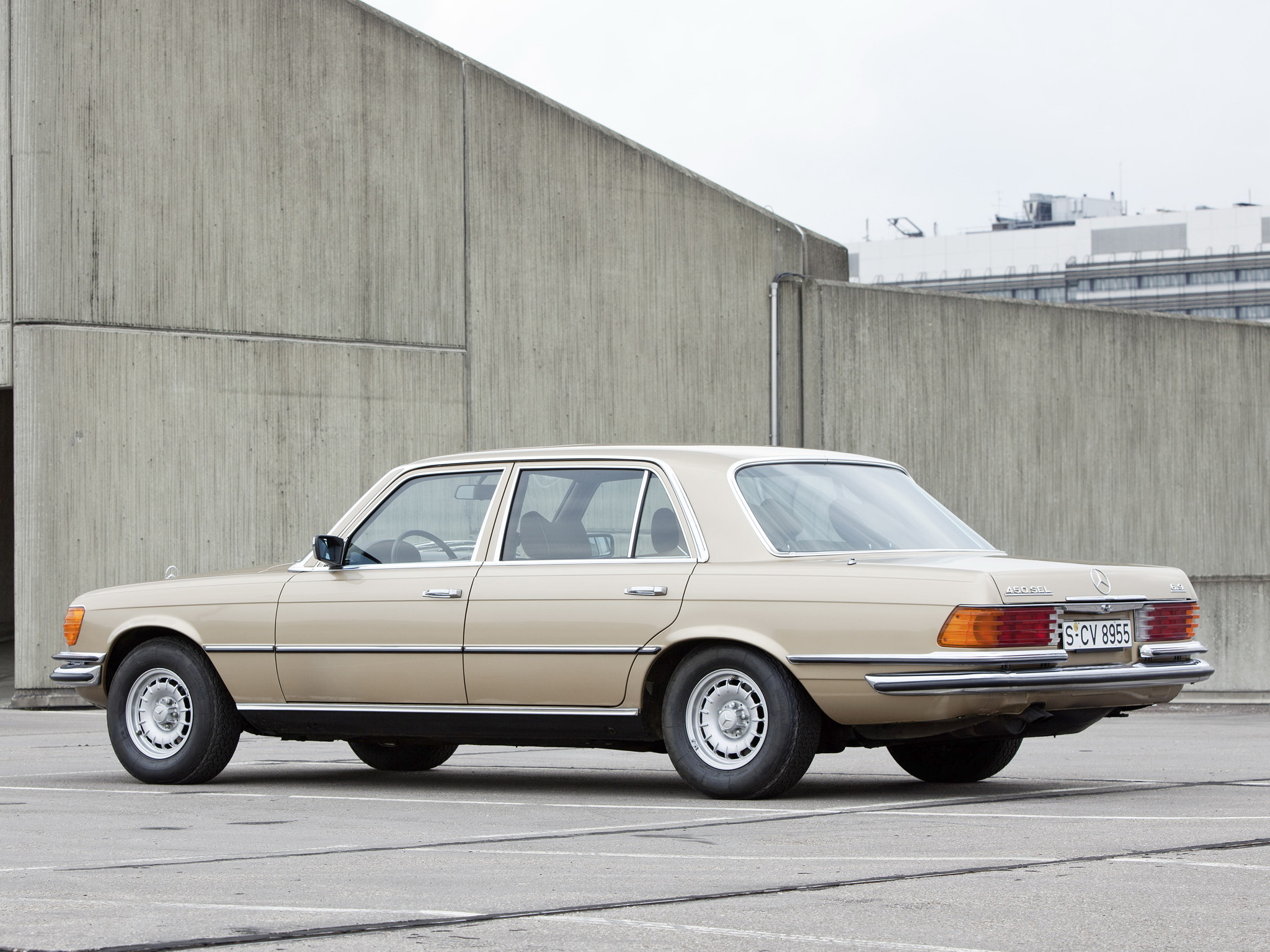 Mercedes-Benz 450 SEL 6.9 1975-1980