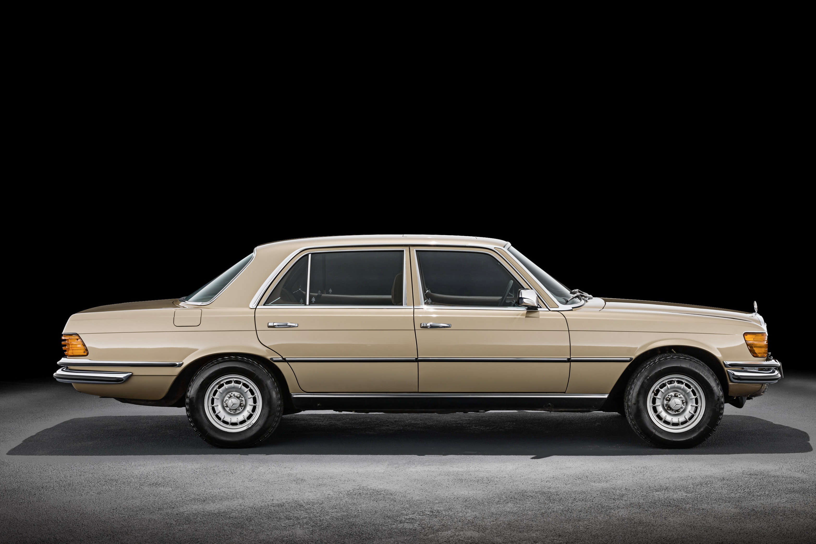 Mercedes-Benz 450 SEL 6.9 1975-1980