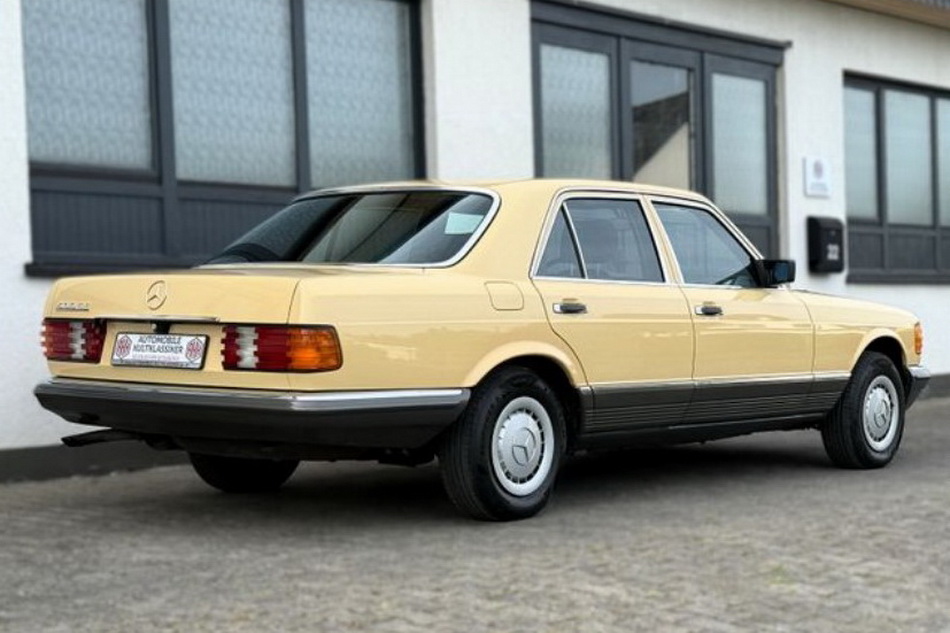 Mercedes-Benz 500 SE