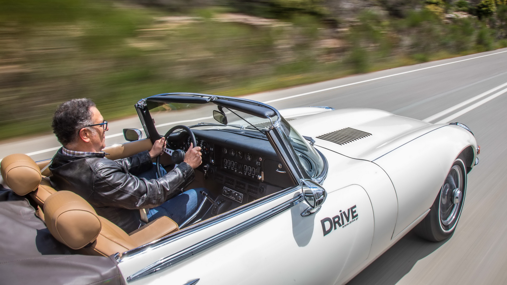 Classic Test Drive: Jaguar E-type S3 V12 Open Two-Seater 1971-1975, Photo credits DRIVE Magazine/Thanassis Koutsogiannis