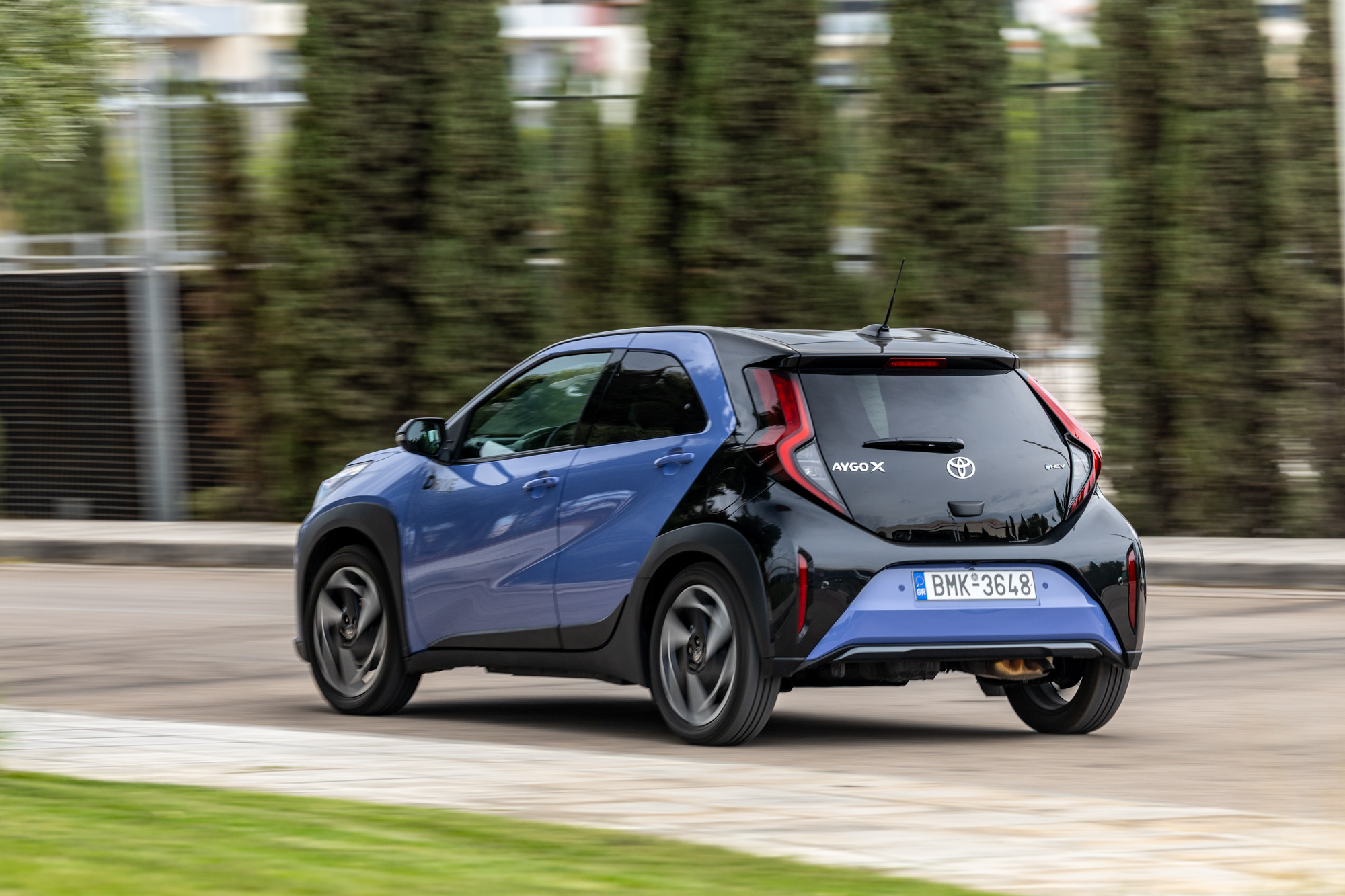 Test drive: Toyota Aygo X vs Renault Twingo, Photo © DRIVE Media Group/Thanassis Koutsogiannis
